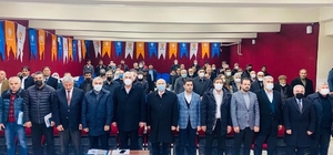 AK Parti Erzurum İl Başkanı Öz: "Ayrım gözetmeden hizmet götürüyoruz"