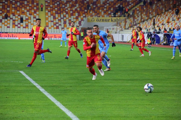 yeni malatyaspor kayserispor maci sonrasi hakem sahadan cikamadi baskan adil gevrek sahaya girerek hakeme saldirmak istedi malatya haberleri