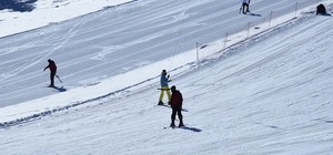 Salda gölü manzaralı kayak merkezi sezonu açtı