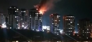 Trabzon'da korkutan çatı yangını
10 katlı apartmanın çatı katında çıkan yangın güçlükle söndürüldü