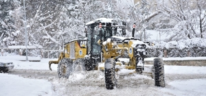 Malatya'da 457 kırsal mahalle yolu araç trafiğine kapalı
23 hastaya paletli...