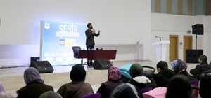 Konya Büyükşehir Belediyesi Şehir Konferanslarını ilçelere taşıdı