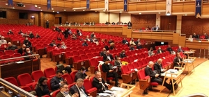 İzmir Büyükşehir Belediye Meclisi'nin gündemi Buca Metrosu
Buca Metrosu’nun ihale kararının iptali meclisin gündemine oturdu