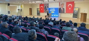 Şehir Konferansları sevilen isimleri ilçelerdeki vatandaşlarla buluşturdu