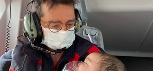 Solunum sıkıntısı çeken 6 aylık bebek ambulans helikopterle hastaneye sevk edildi