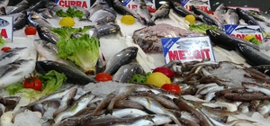 Balıkçı tezgahlarında sezon durgunluğu