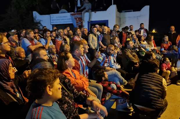 Bodrum’da bordo-mavi gece
Trabzonspor taraftarından coşkulu kutlama
