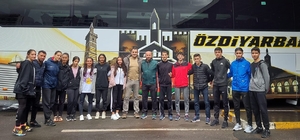 Diyarbakr karate kafilesi Türkiye Ümit Genç Karate Şampiyonası için yolla çıktı