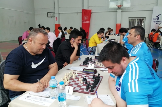 Yunusemre Belediyespor satrançta Manisa şampiyonu