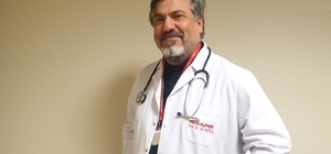 Alerji uzmanı uyardı: ”Çamaşırları açık havada kurutmak polen alerjisini tetikleyebilir”
Alerji ve İmmünoloji Hastalıkları Uzmanı Prof. Dr. Ali Kutlu:
“Alerjik çocuklar eve geldiklerinde kıyafetleri değiştirilmelidir. Kıyafetler açık havada kurutulmamalı, saça yapışan polenleri temizlemek için yatmadan önce saçlar yıkanmalıdır”