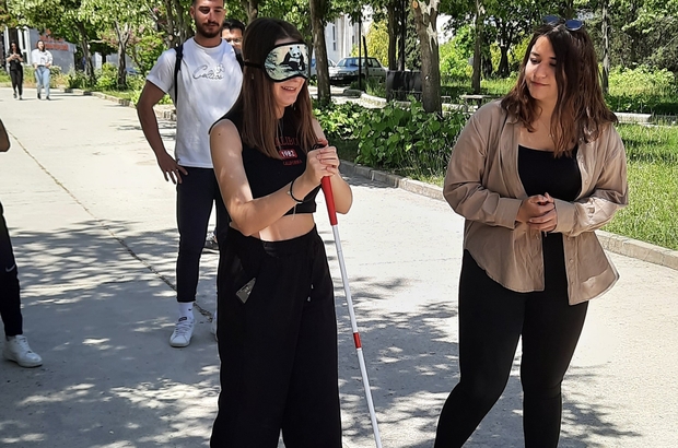 Simülasyon etkinliğinde engelli arkadaşlarıyla empati kurdular
Muğla Sıtkı Koçman Üniversitesi Engelsiz Kampüs Birimi tarafından Engelliler Haftası çerçevesinde simülasyon etkinlikleri gerçekleştirildi.