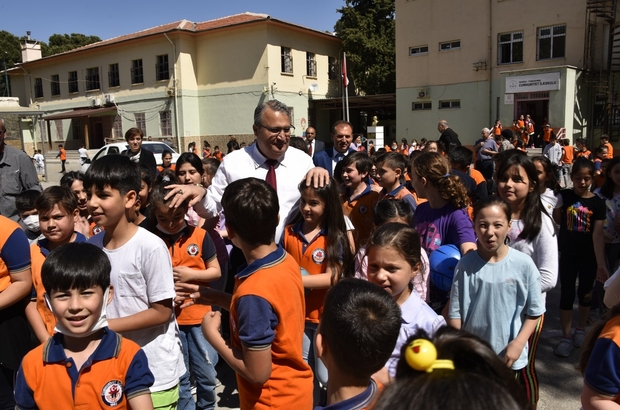 Başkan Çerçi ilkokul öğrencileriyle buluştu