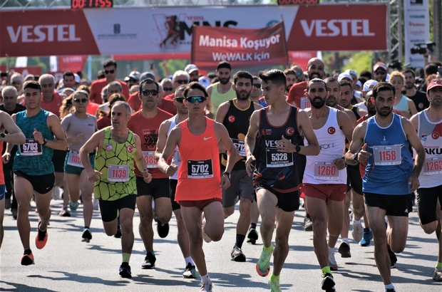 Uluslararası Vestel Manisa Yarı Maratonu renkli görüntülere sahne oldu