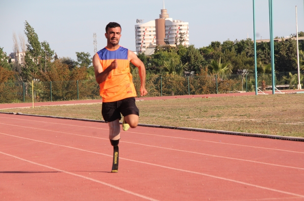 Protezi ile hayallerinin peşinden koşuyor
Trafik kazasında ayağını kaybeden Hüseyin, Türkiye’nin Usain Bolt’u olmak istiyor
Atlet Hüseyin Ergün: “Hedefim Türkiye’yi yurt dışında temsil etmek”