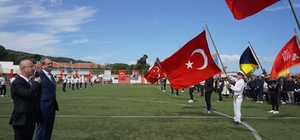 19 Mayıs Atatürk’ü Anma, Gençlik ve Spor Bayramı Ayvalık’ta kutlandı