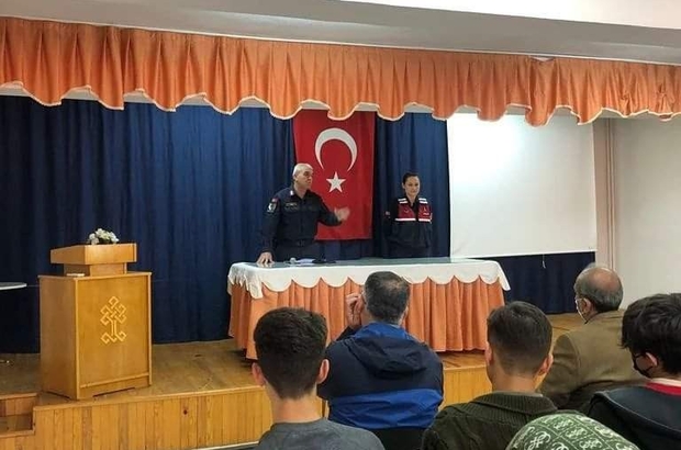 Köyceğiz Anadolu İmam Hatip Lisesi Jandarmayı konuk etti