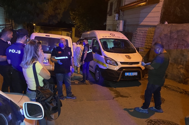 Evden kötü kokular gelince acı gerçek ortaya çıktı
Bursa'da bir kadın yalnız yaşadığı evinde ölü bulundu