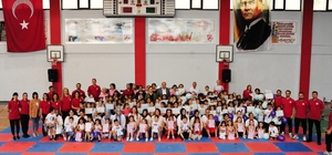 Balçova Belediyesi Spor Okulları kursiyerlerinden muhteşem final
Balçova’da spor ücretsiz