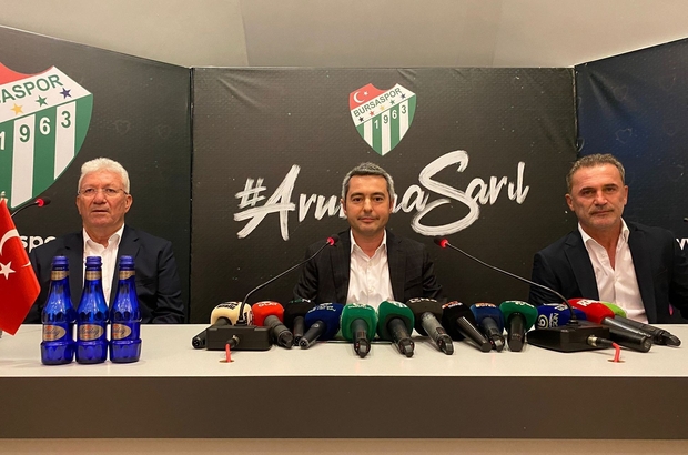 Bursaspor’da Tahsin Tam ve İsmail Ertekin basın toplantısı düzenledi
Ömer Furkan Banaz: “Transfer tahtasını açmak gündemimizde yok”