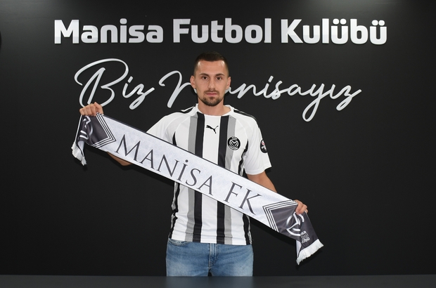 Bursaspor’dan ayrılan Burak Altıparmak Manisa FK'da
