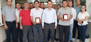 Samsat Halk Eğitim Müdürü plaketle uğurlandı