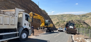 Elazığ’da asfaltlama ve yol bakım çalışmaları