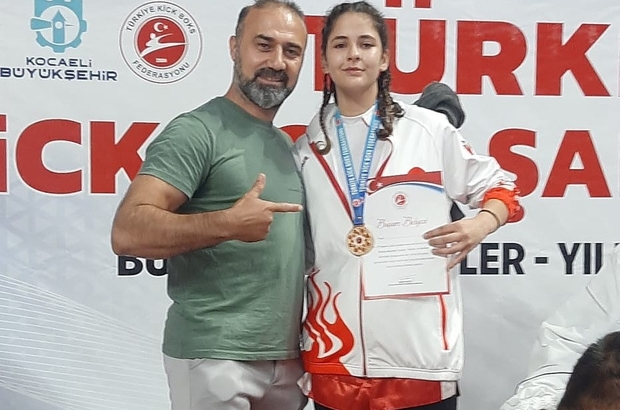 Nisrem Uçar Yılmaz, kick boksta Türkiye şampiyonu oldu