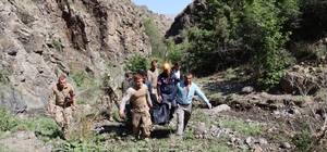 Beyaz ayı çobana saldırdı
Çoban da ayıda öldü