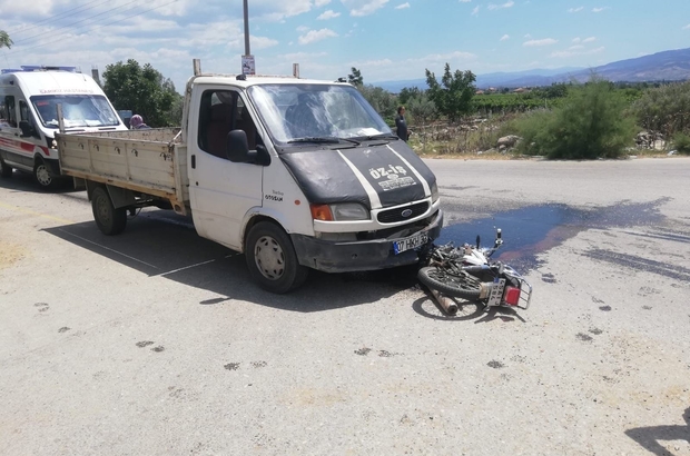 Alaşehir’de motosiklet ile kamyonet çarpıştı: 1 ölü