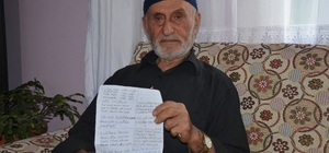 Umreye gitti, 80 yaşından sonra beyit yazmaya başladı
Kutsal topraklara ola...