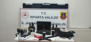 Isparta'da hırsızlık zanlıları yakalandı