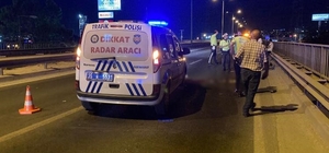 İzmir’de kamyona arkadan çarpan motosiklet sürücüsü öldü