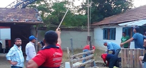 Kuyuya düşen kurbanlık inek kurtarıldı