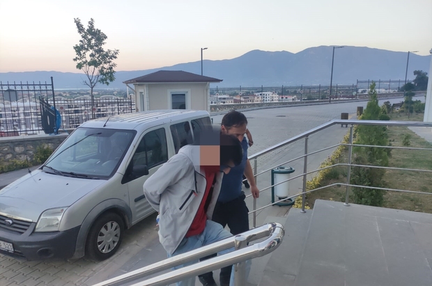 Bursa'da uyuşturucu tacirlerine operasyon: 3 gözaltı
