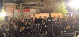 ERVAK TSM korosu alkış topladı
Atatürk’ün sevdiği şarkılar seslendirildi