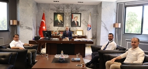 GAÜN Hastanesi Başhekimliğine Prof. Dr. Hakan Eren atandı
Yeni başhekimden Rektör Özaydın’a ziyaret
