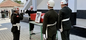 Kanserden ölen asker memleketi Kırşehir'de toprağa verildi