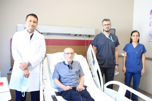 Elazığ'da 3 hasta "kapalı akciğer kanseri ameliyatı" ile sağlığına kavuştu