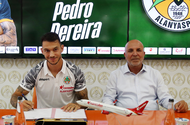 Alanyaspor, Portekizli Pedro Pereira'yı kadrosuna kattı