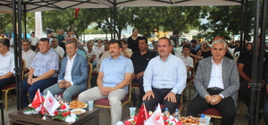 İzmir'de hibe almaya hak kazanan 77 üreticiye makineleri dağıtıldı