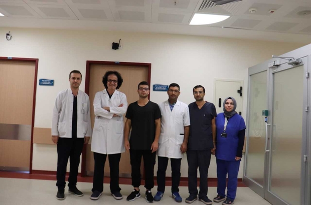 Şanlıurfa'da gözünde dışa kayma olan hasta ameliyatla sağlığına kavuştu