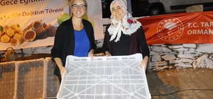 Bayındır'da incir üreticilerine kerevit ve file dağıtıldı