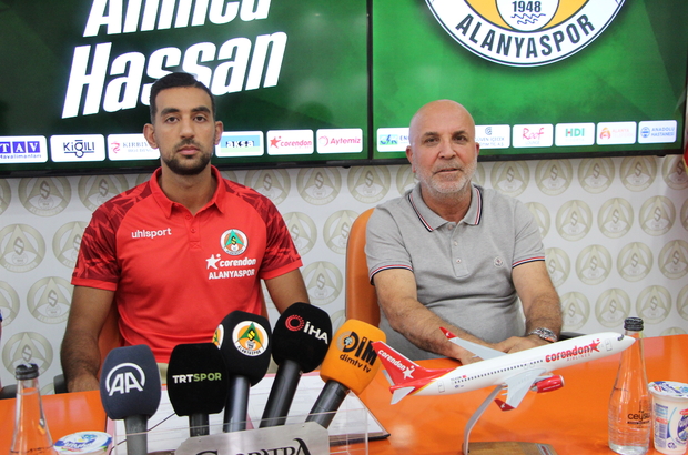 Alanyaspor, Olympiakos'tan Ahmed Hassan'ı bir yıllığına kiraladı