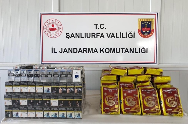 Şanlıurfa'da gümrük kaçağı 2 bin 130 paket sigara ile 25 kilogram çay ele geçirildi