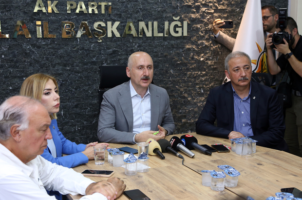 Ulaştırma ve Altyapı Bakanı Karaismailoğlu, AK Parti Muğla İl Başkanlığında konuştu:
