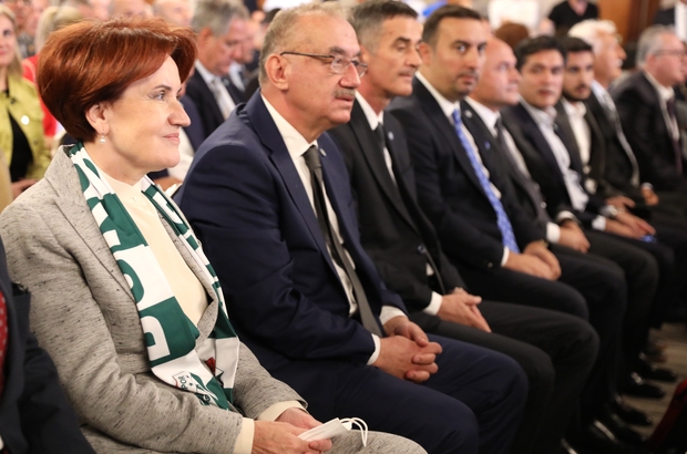 İYİ Parti Genel Başkanı Akşener, partisinin "Bursa İş Dünyası Büyük Buluşması"na katıldı
