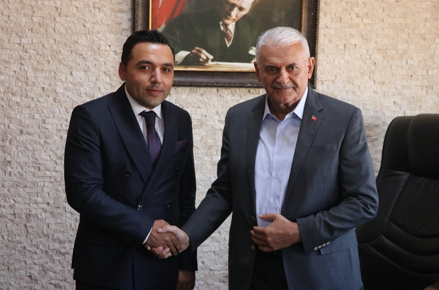 AK Parti Genel Başkanvekili Yıldırım, Karaburun'da ziyaretlerde bulundu