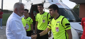 Isparta'da yapımı tamamlanan spor kompleksinde ilk maç yapıldı