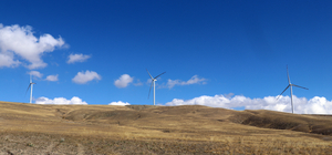 Rüzgarın enerjiye dönüştüğü İpek Geçidi'nde 20 megavatsaat elektrik üretili...