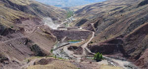 Kemah Tuzlaköy Barajı tamamlandığında ekonomiye 5 milyon lira katkı sağlaya...